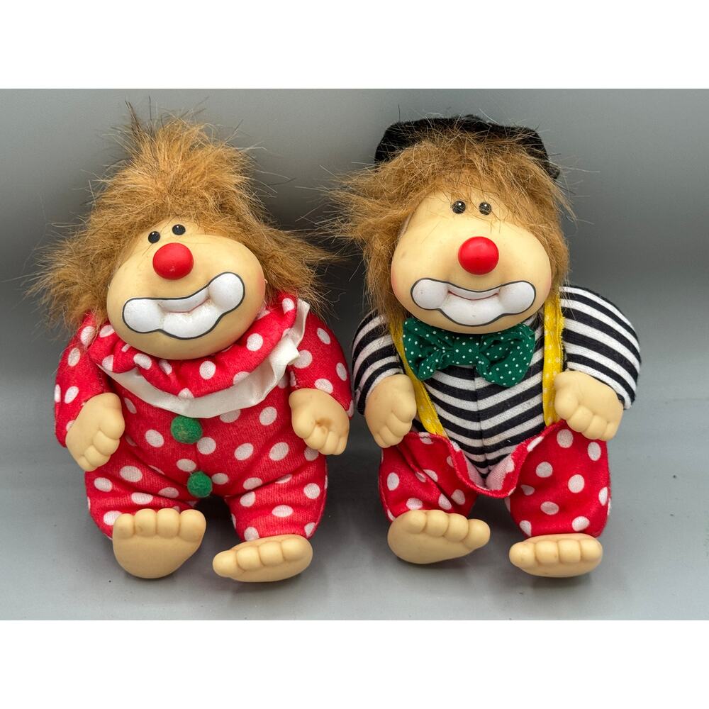 All Stuffed Up 1988 Set of 2 Clown Dolls Linda Novick
